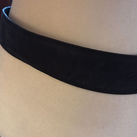 Vintage OJAY Australia Suede Belt with Large Gold Buckle - 28 - Picture 2 of 6